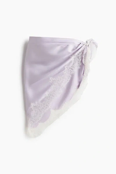 H&m Lace-trimmed Triangle Scarf In Purple