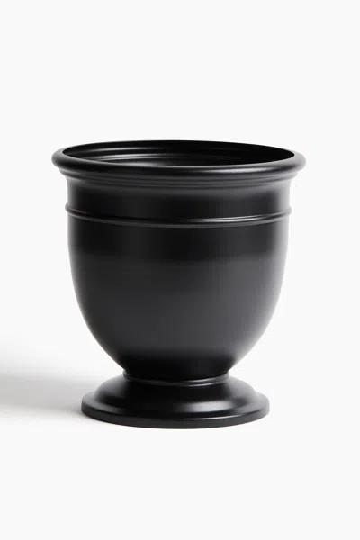 H&m Large Metal Plant Pot In Black