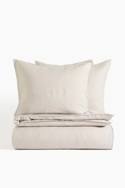 H&m Linen King/queen Duvet Cover Set In Neutral