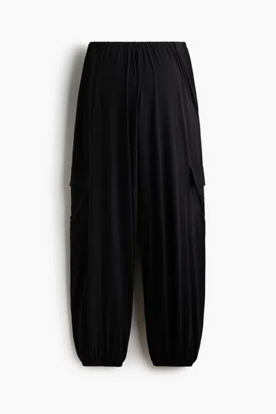 H&m Mama Balloon-leg Cargo Pants In Black