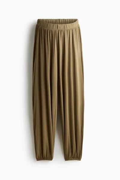 H&m Mama Pull-on Balloon Trousers In Green