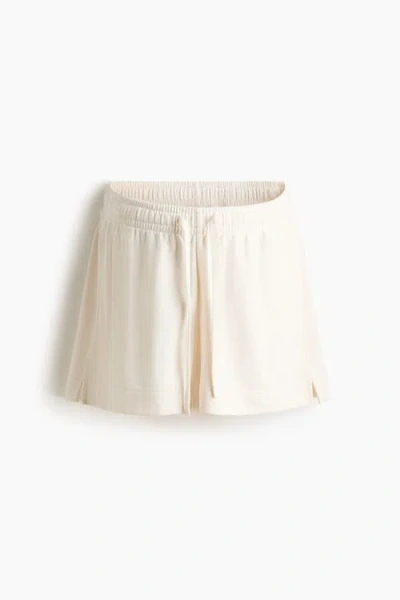 H&m Mama Sweatshorts In White