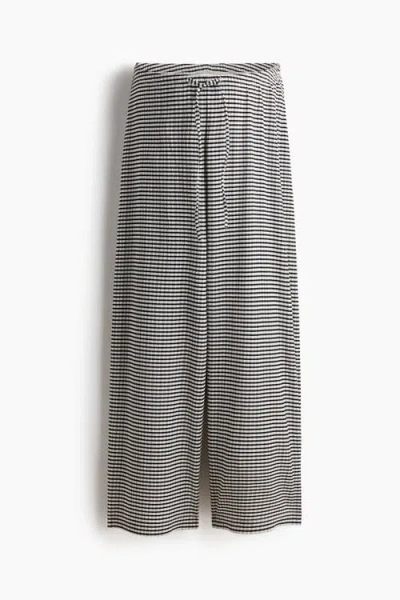 H&m Mama Textured Drawstring Trousers In Multi