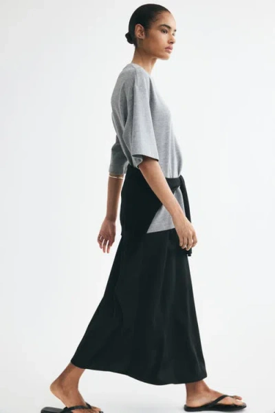 H&m Midi Skirt In Black