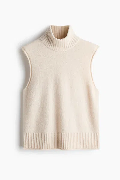H&m Mock Turtleneck Sweater Vest In Neutral