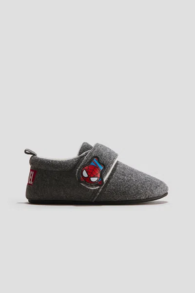 H&m Kids' Motif-detail Indoor Barefoot Slippers In Gray