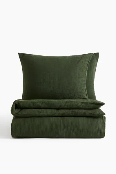 H&m Muslin King/queen Duvet Cover Set In Green