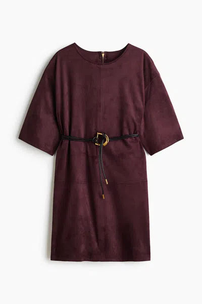H&m Napped Dress With Belt In Burgundy