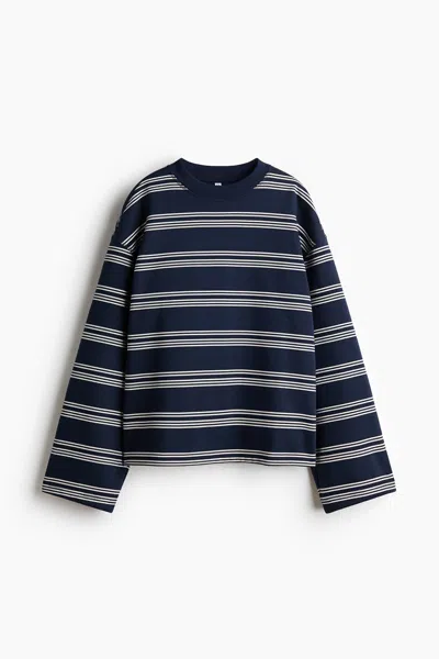 H&m Oversized Sweatshirt In Blue