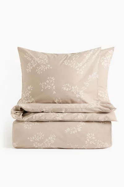 H&m Patterned Double/king Duvet Cover Set In Brown
