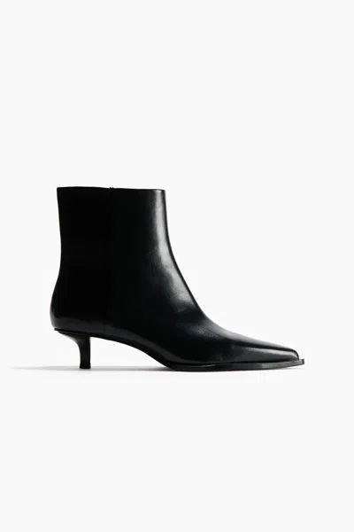 H&m Pointed-toe Ankle Boots In Black