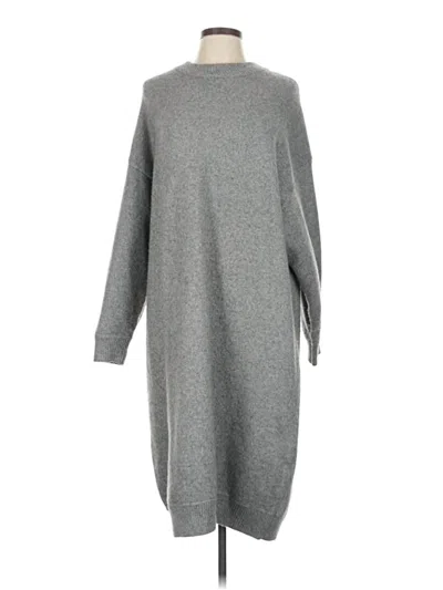 Pre-owned H&m Poncho In Gray