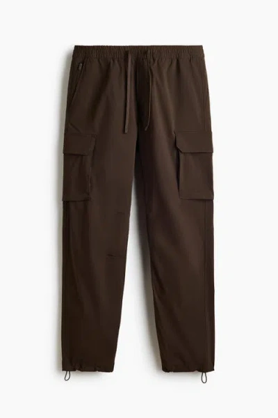 H&m Regular Fit Cargo Trousers In Brown