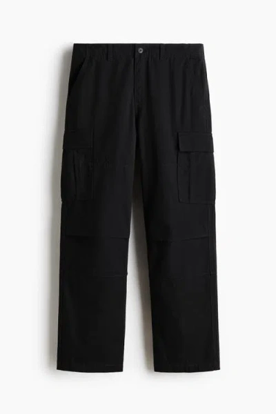 H&m Relaxed Fit Cotton Cargo Trousers In Black