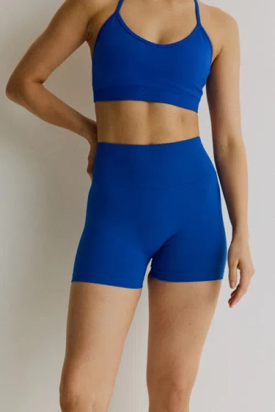 H&m Seamless Scrunch Hotpants With Drymove In Blue