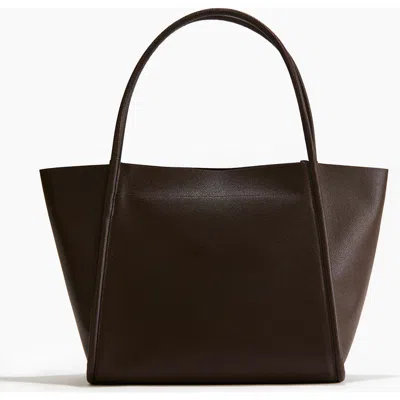 H&m Shopper In Brown