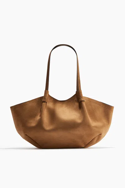 H&m Shopper In Light Brown