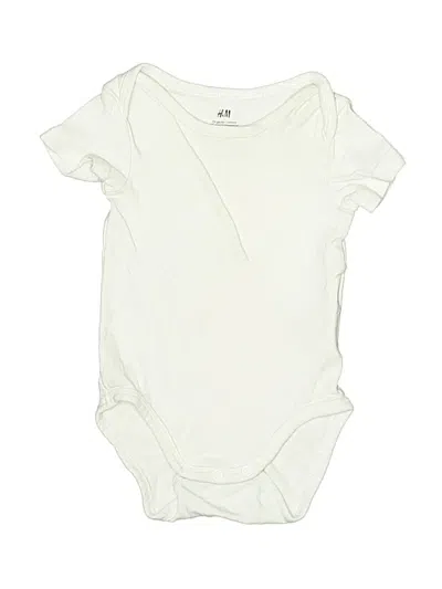 Pre-owned H&m Babies' Short Sleeve Onesie In Ivory