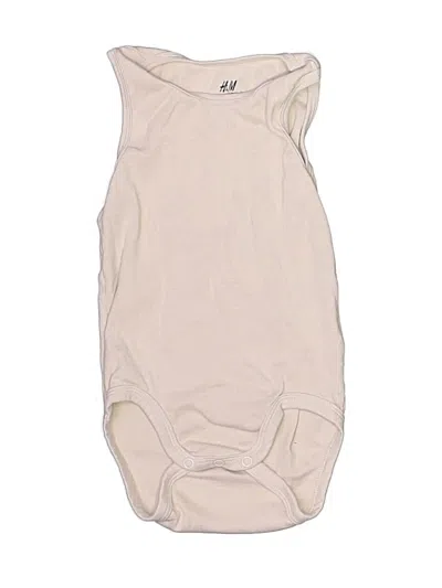 Pre-owned H&m Kids' Short Sleeve Onesie In Tan
