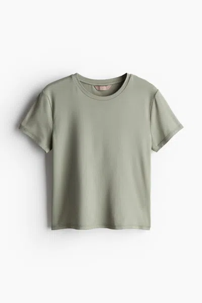 H&m Short T-shirt In Gray