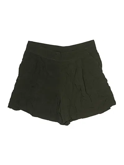 Pre-owned H&m Shorts In Green