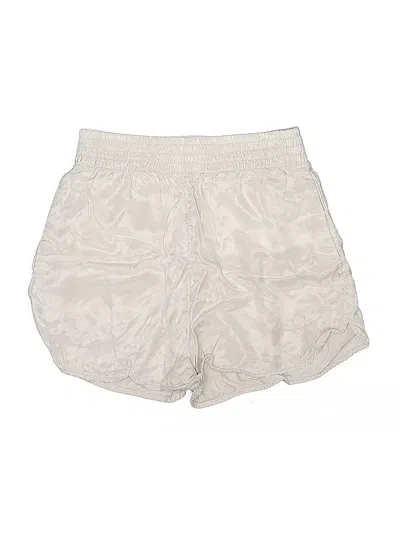 Pre-owned H&m Shorts In Ivory