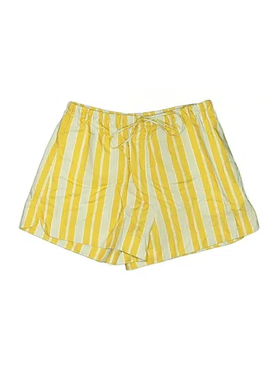Pre-owned H&m Shorts In Yellow