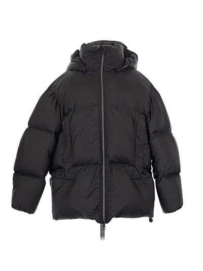 Pre-owned H&m Snow Jacket In Black