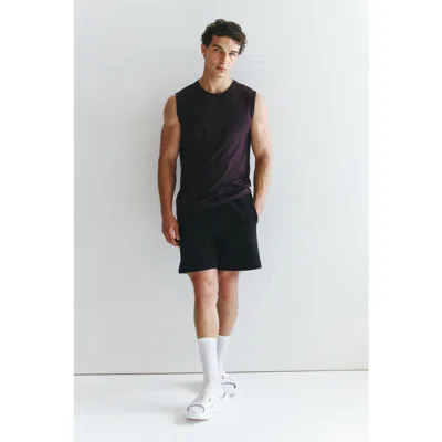 H&m Sports Scuba Knit Shorts With Drymove In Black