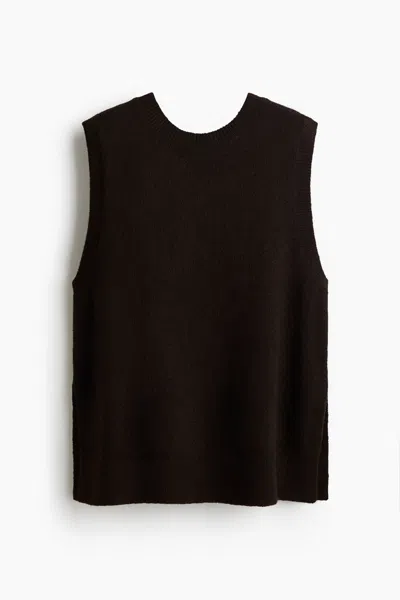 H&m Sweater Vest In Brown
