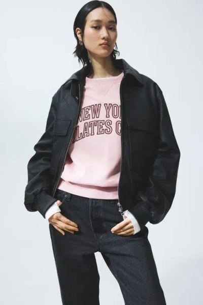 H&m Sweatshirt With Motif In Black