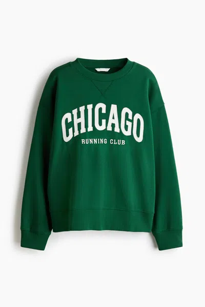 H&m Sweatshirt With Motif In Green