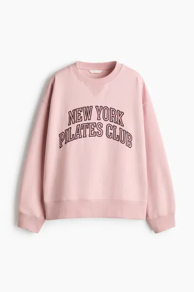 H&m Sweatshirt With Motif In Pink