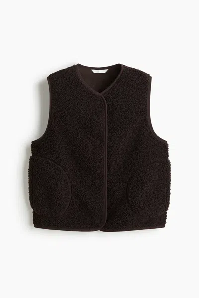 H&m Teddy Fleece Vest In Brown