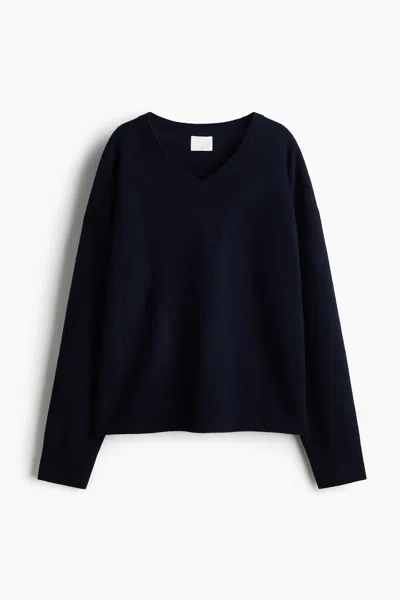 H&m Oversized V-neck Sweater In Black