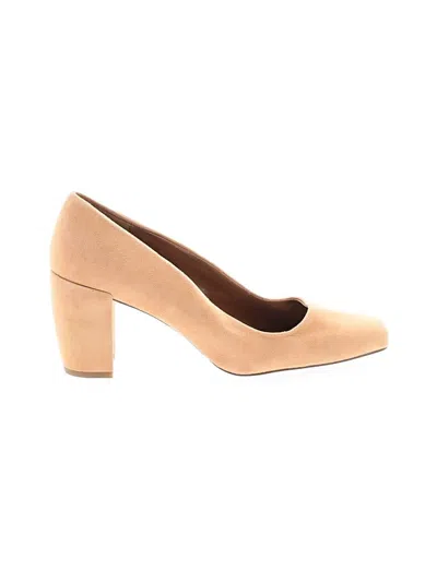 Pre-owned H By Halston Heels In Tan