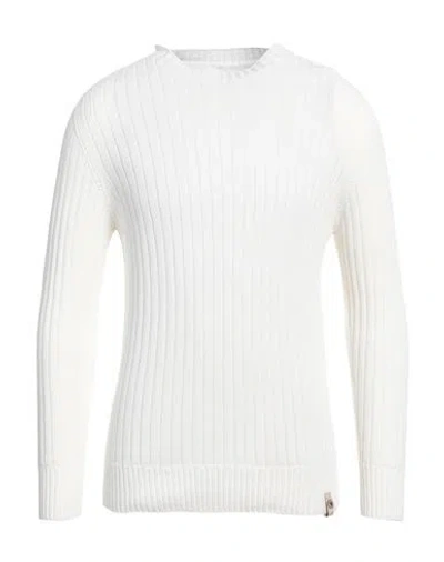H953 Man Sweater White Size 40 Cotton