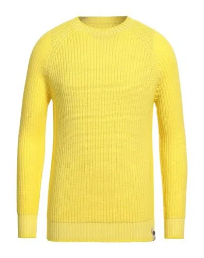 H953 Man Sweater Yellow Size 40 Merino Wool