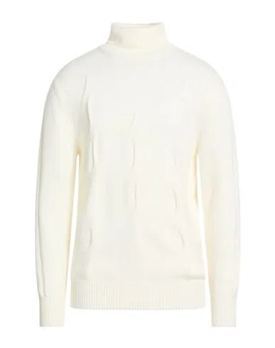 H953 Man Turtleneck Ivory Size 42 Merino Wool In White