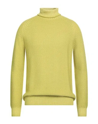 H953 Man Turtleneck Lime Green Size 40 Merino Wool