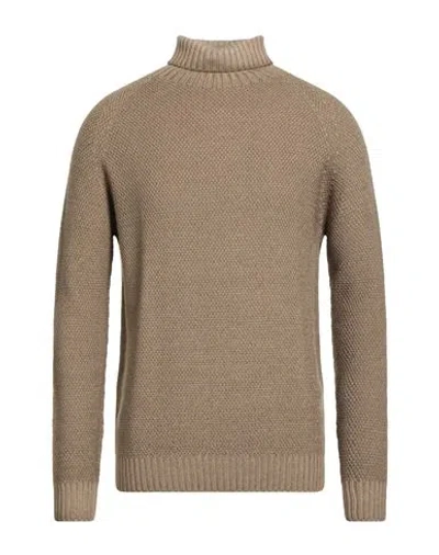H953 Man Turtleneck Sand Size 40 Merino Wool In Brown
