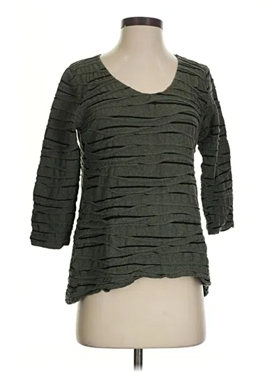 Pre-owned Habitat 3/4 Sleeve T-shirt In Green