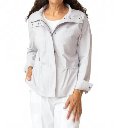 Habitat Cool Tech Jacket In Smoke In White