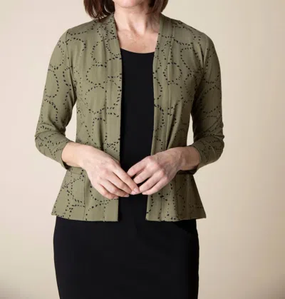 Habitat Core Travel Circles Front Jacket In Green