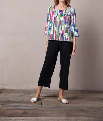 Habitat Core Travel Swing Tee Top In Celebration In Multi