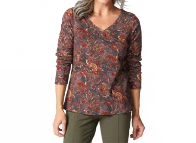 Habitat Easy V-neck Tee In Wine In Pattern