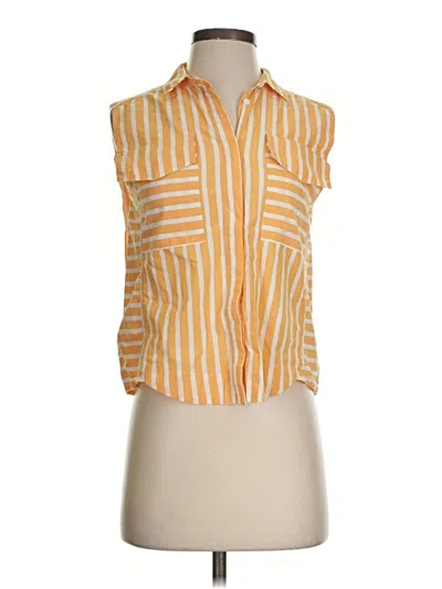 Pre-owned Habitual Sleeveless Button Down Shirt In Yellow