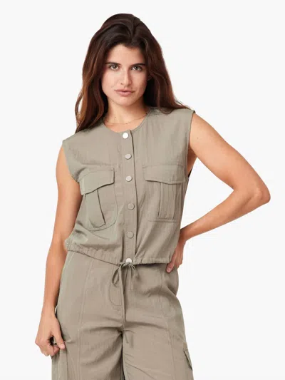 Habitual Utility Top In Vetiver In Multi