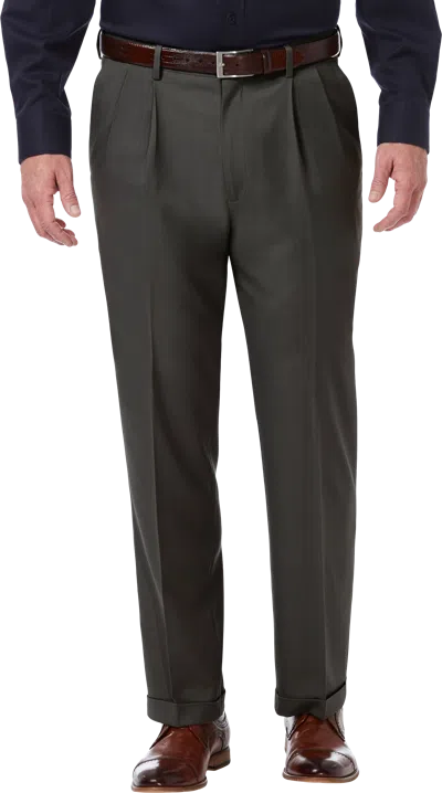 Premium Comfort Classic Fit Pleat Front Pant Charcoal In Gray from The Men's Warehouse