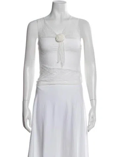Pre-owned Hai Lace Pattern V-neck Top In White